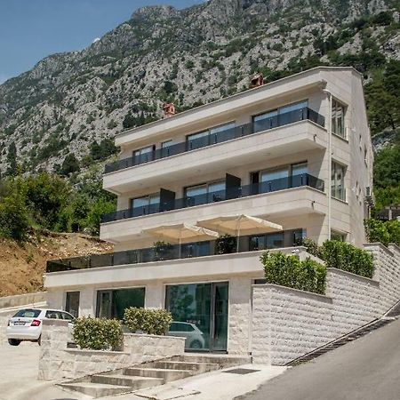 Casa Nuova Leilighet Kotor Eksteriør bilde